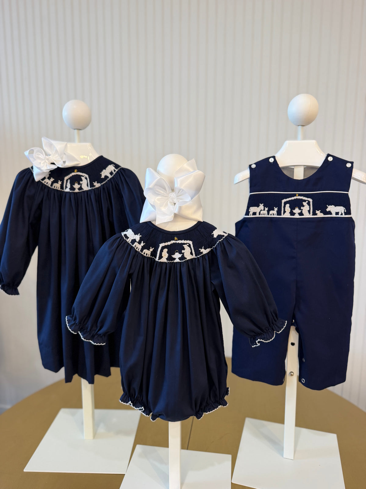 Lulu Bebe | Nativity Smocked Bubble