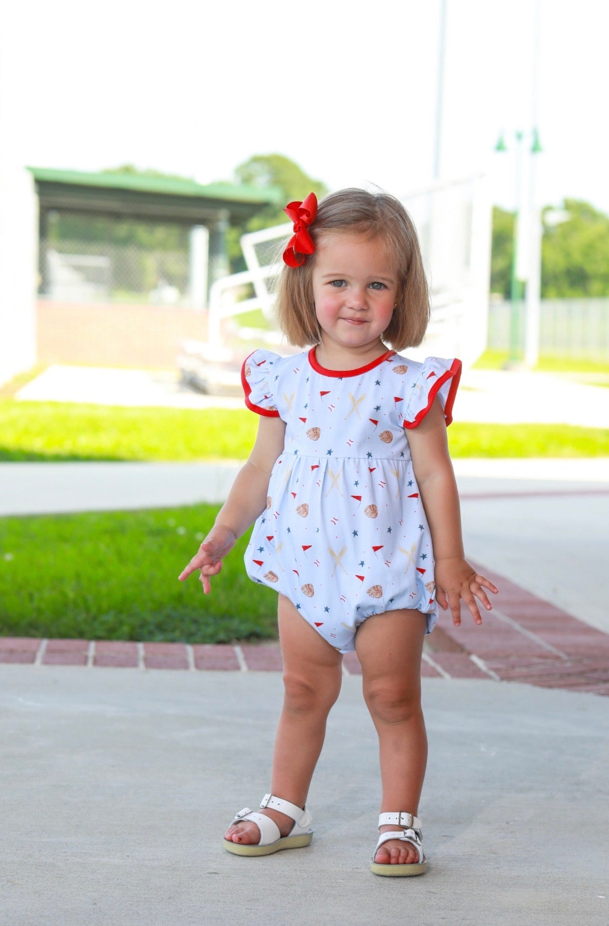 Trotter Street | All-Star Flutter Bubble