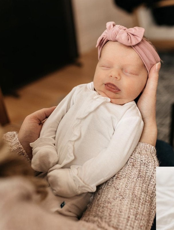 Kickee Pants - Classic Ruffle Footie with Zipper Natural