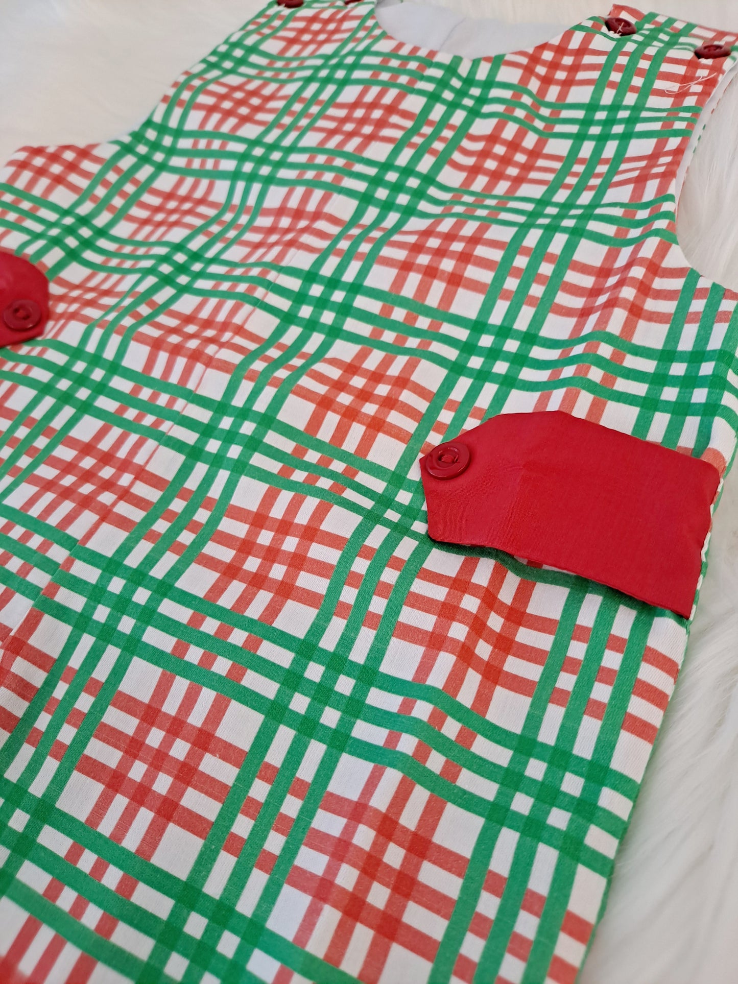 Lulu Bebe - Pete Christmas Plaid Shortall