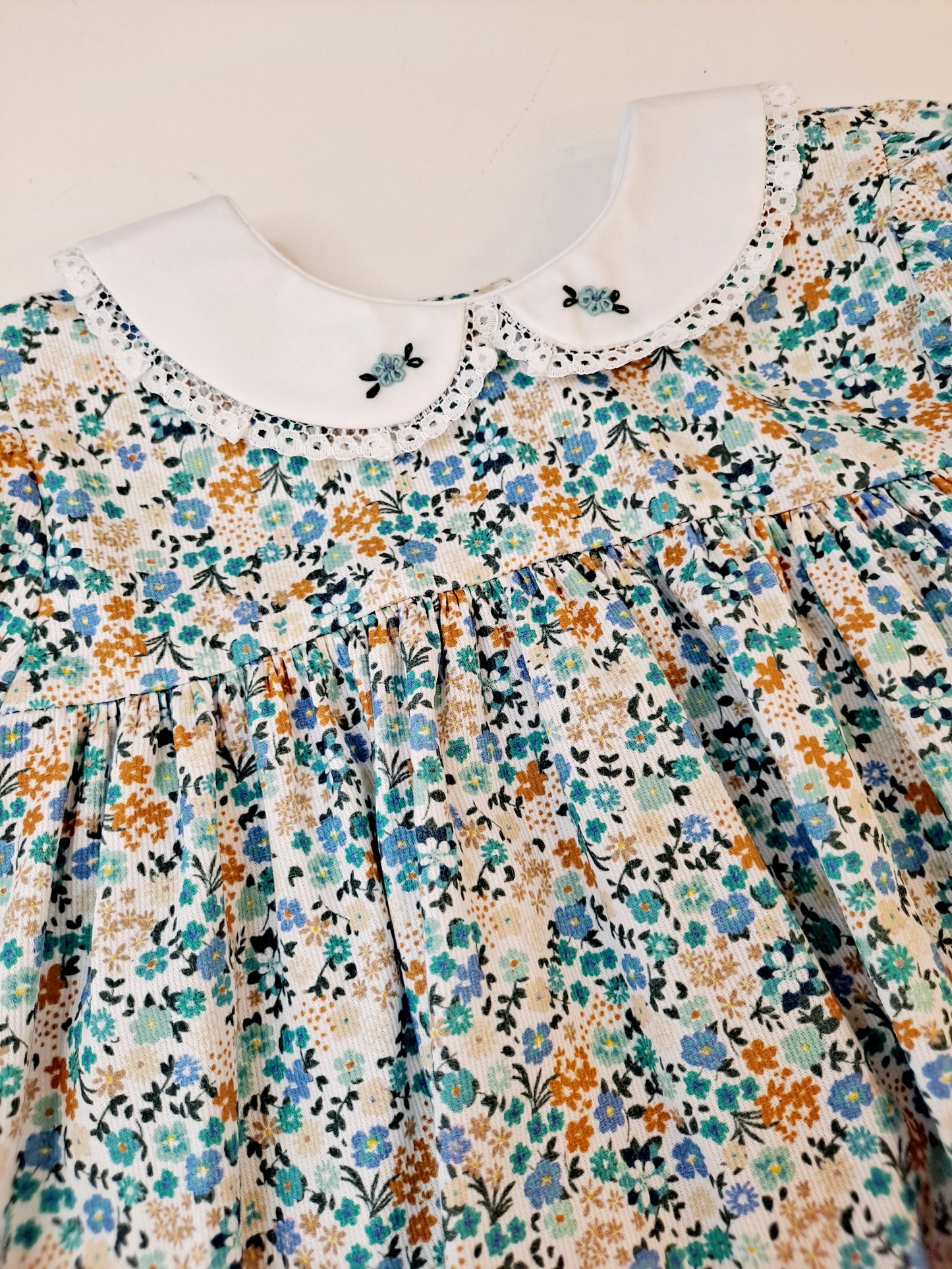 Lulu Bebe - Bea Cali Floral Embroidered Collar Dress