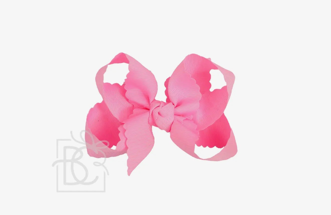 Beyond Creations | 4.5" Scalloped Alligator Clip