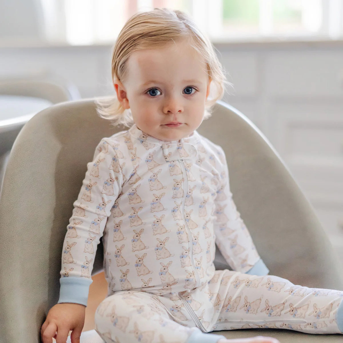 Lila & Hayes | Parker Boys' Zipper Pajama - Easter Bunnies Blue