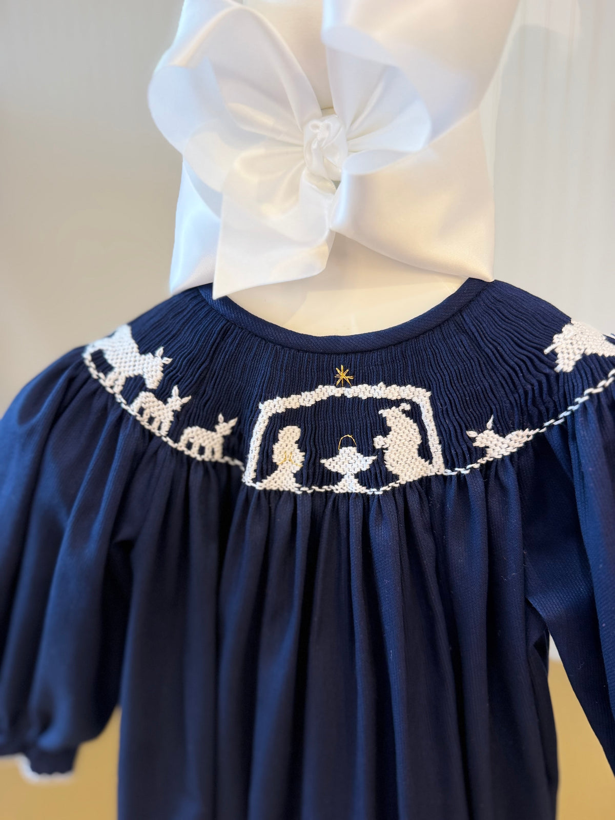 Lulu Bebe | Nativity Smocked Bubble