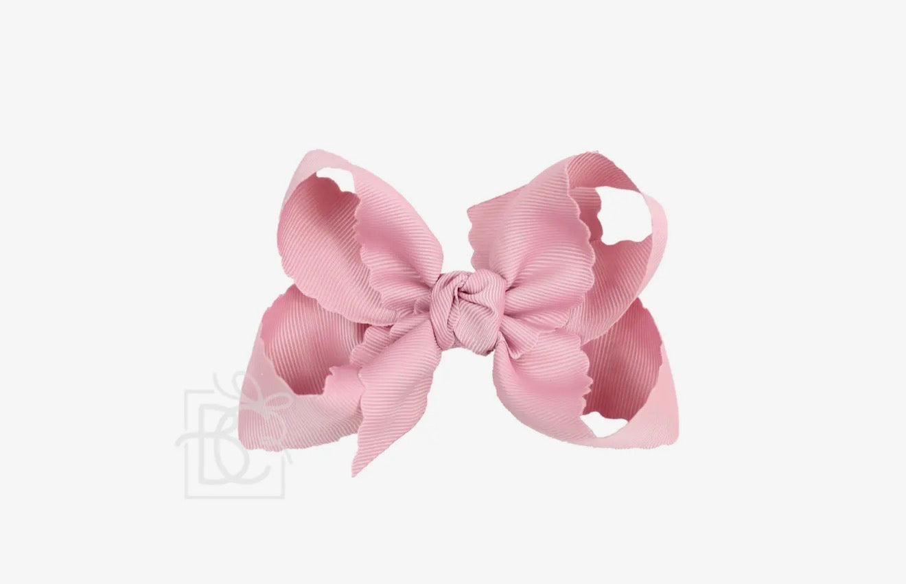 Beyond Creations | 4.5" Scalloped Alligator Clip