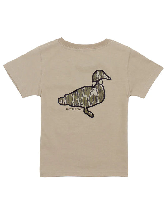 Properly Tied | Mossy Oak Logo SS Sand