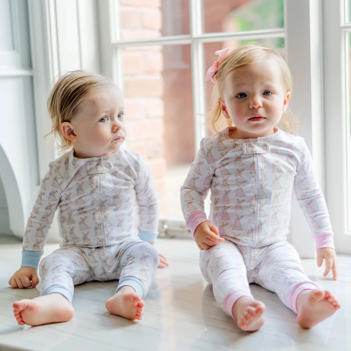 Lila & Hayes | Parker Boys' Zipper Pajama - Easter Bunnies Blue