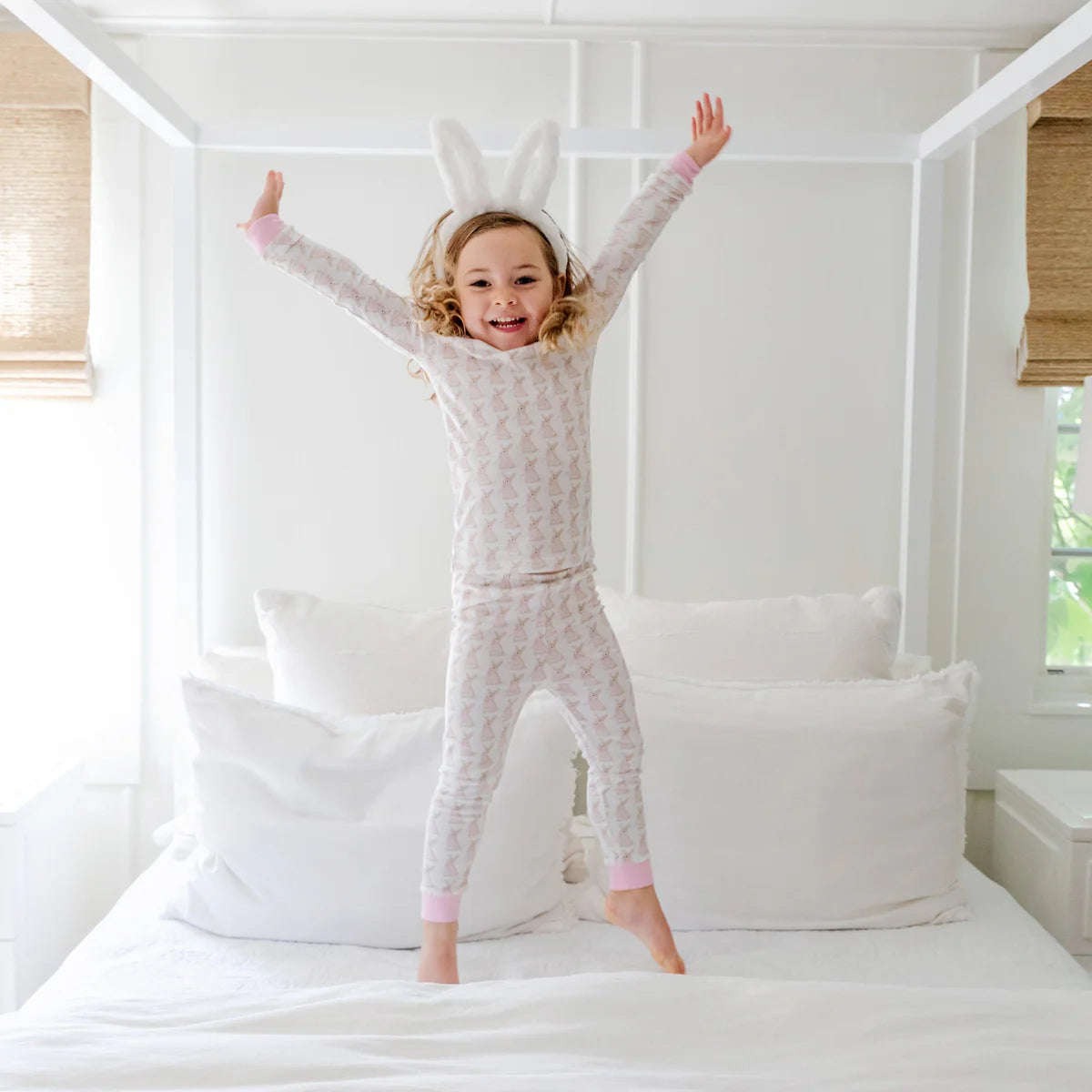 Lila & Hayes | Grayson Girls' Pajama Pant Set - Easter Bunnies Pink