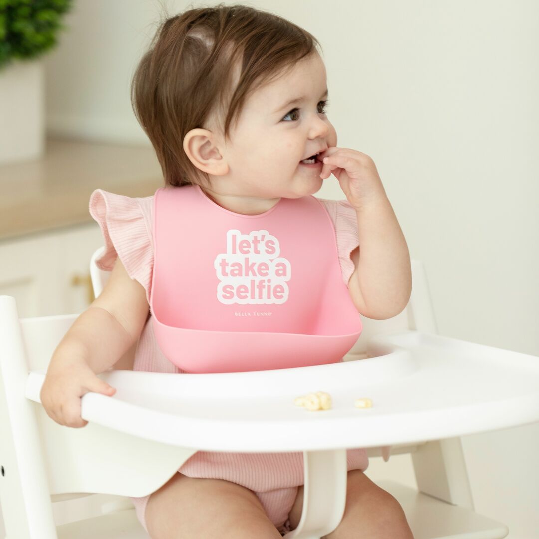 Bella Tunno - Let's Take A Selfie Wonder Bib