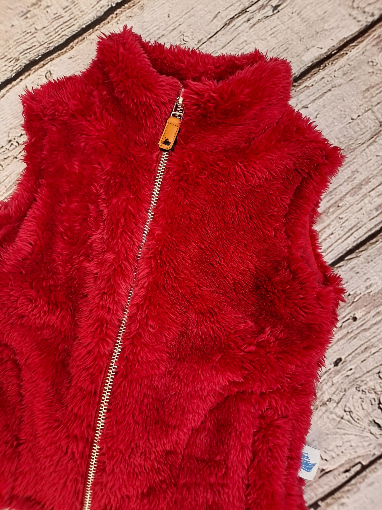 SouthBound - Sherpa Vest Red